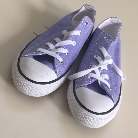 Converse Allstars Shoes - Picture 2 of 7